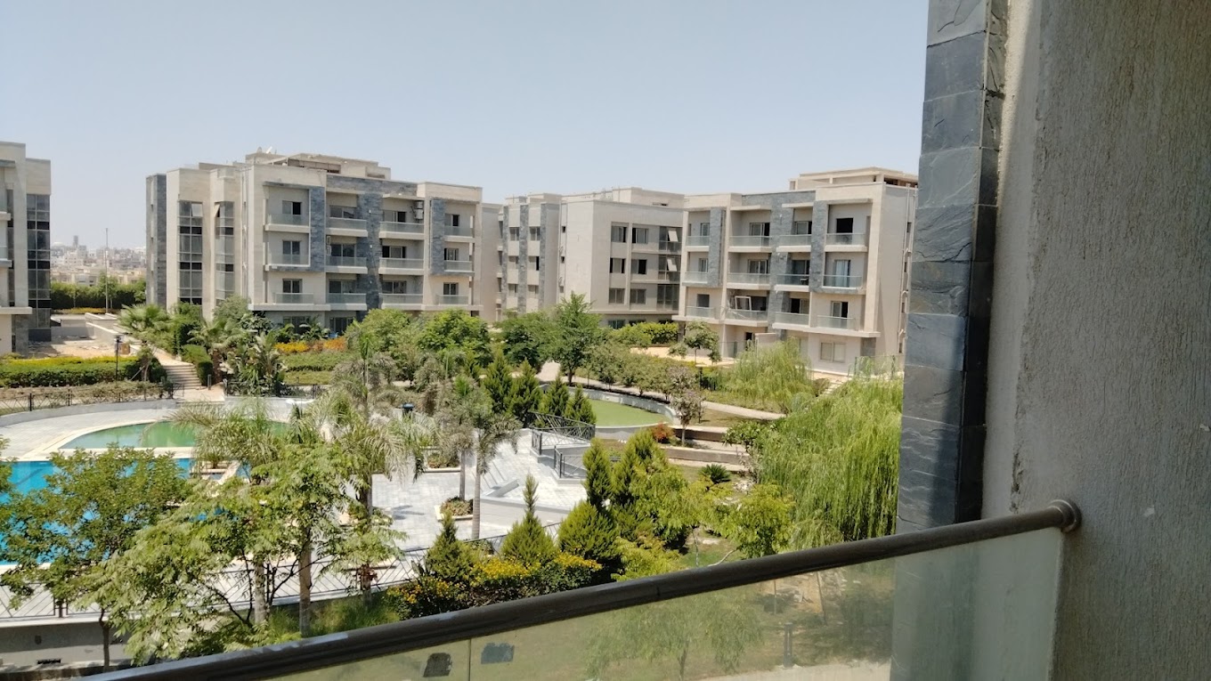 Galleria Moon Valley compound New Cairo