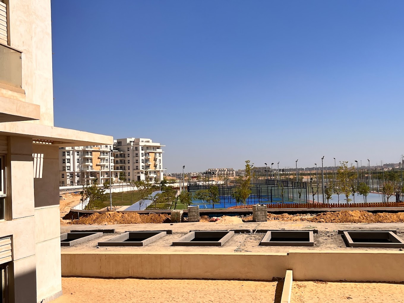 Mountain View iCity October Compound