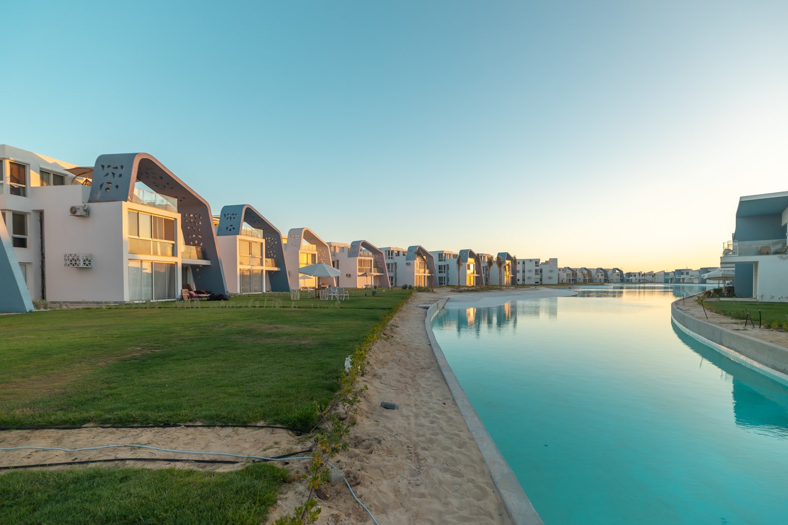 قرية فوكا باي الساحل الشمالي تطوير مصر – Fouka Bay North Coast