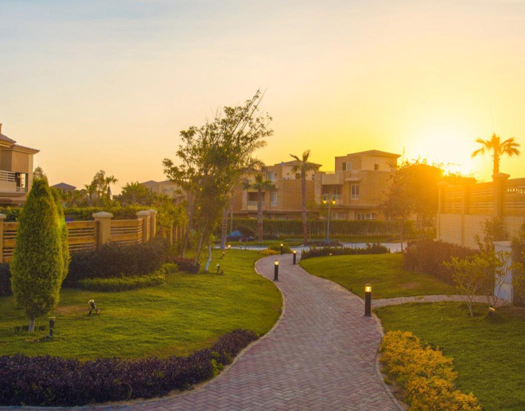 Jedar Compound 6 October Iwan