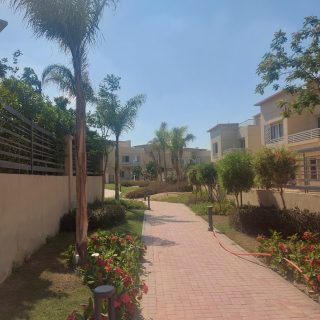 Jedar Compound 6 October Iwan