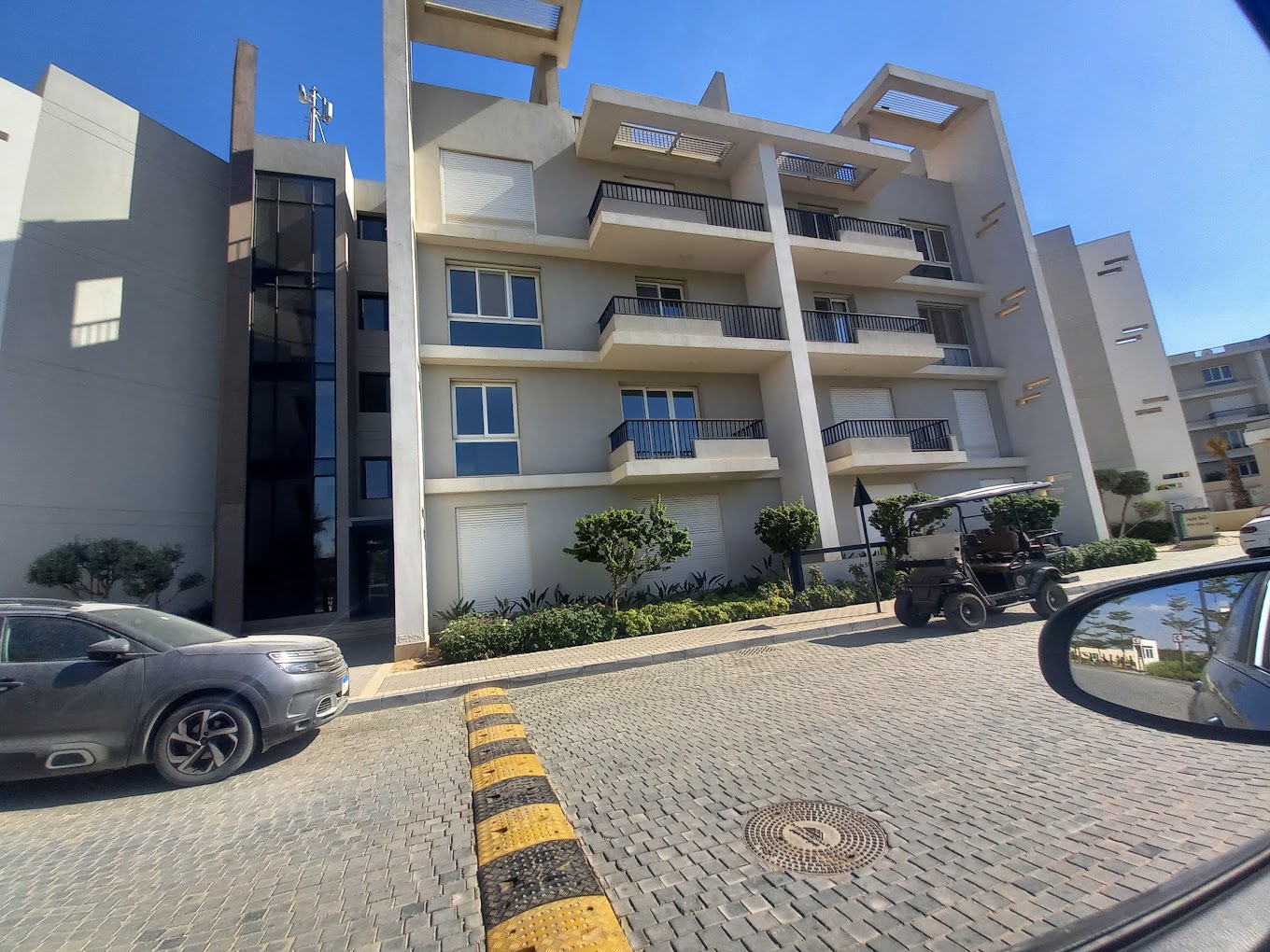 كمبوند بيراميدز هيلز أكتوبر أورا – Pyramids Hills Compound 6 October