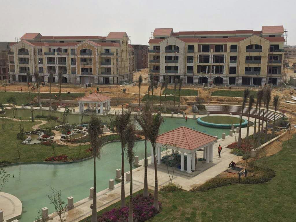 تعرف علي سعر بنتهاوس بمساحة 208 متر في regents park compound