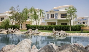 بسعر مغري فيلا للبيع ماونتن فيو اكتوبر بارك بمساحة 290 متر