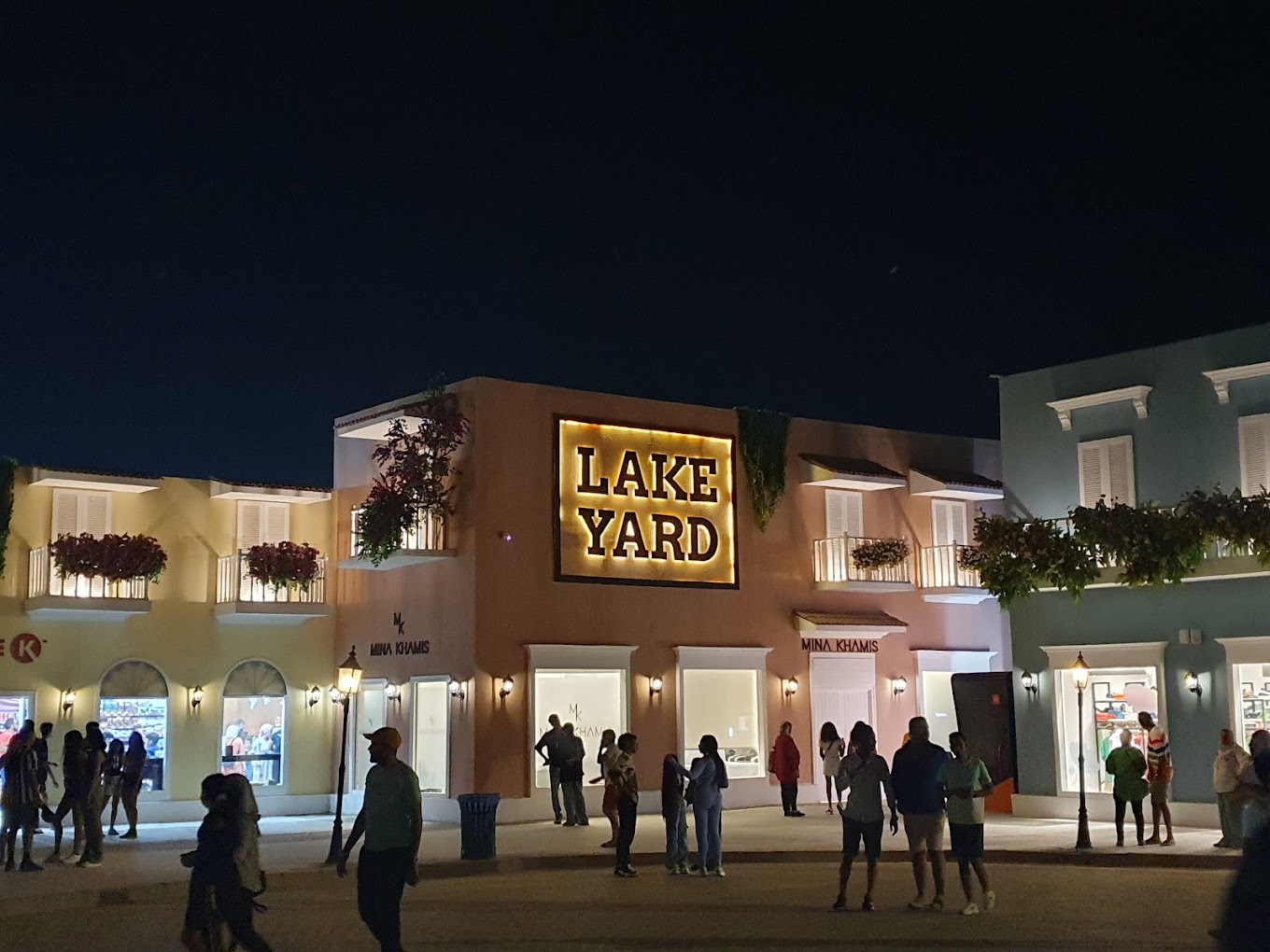 Lake Yard North Coast Palm Hills