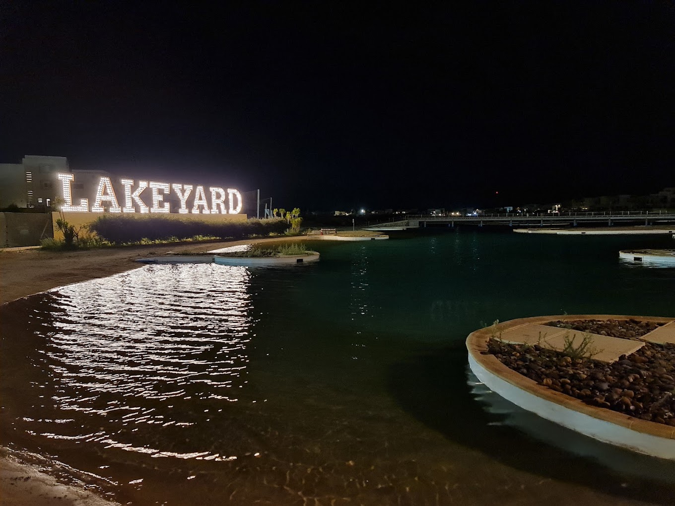 Lake Yard North Coast Palm Hills