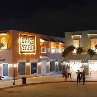 Lake Yard North Coast Palm Hills