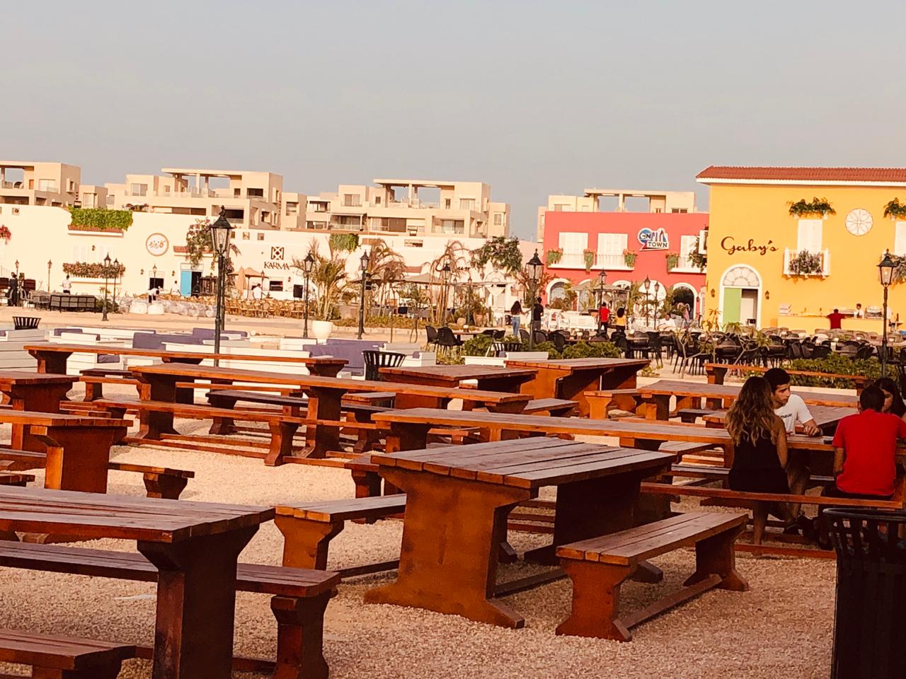 Lake Yard North Coast Palm Hills