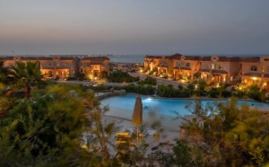 أحصل على شاليه في منتجع تلال السخنة بمساحة 133 متر