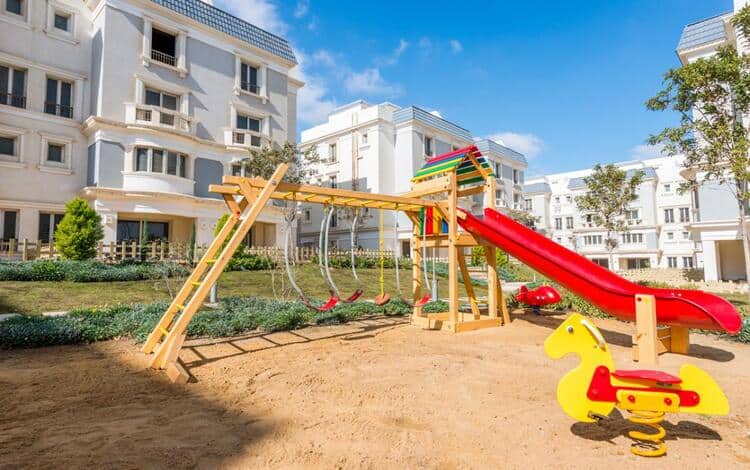 شقه مميزه للبيع في مشروع ماونتن فيو اكزيكتيف القاهرة الجديدة