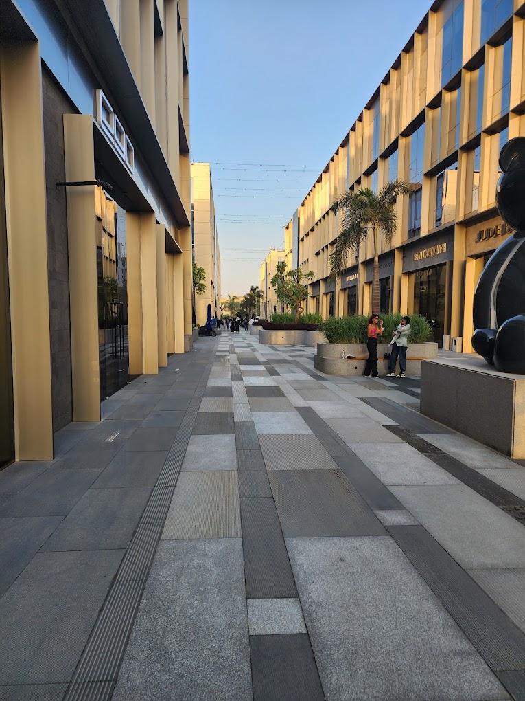 5A Mall New Cairo Equity