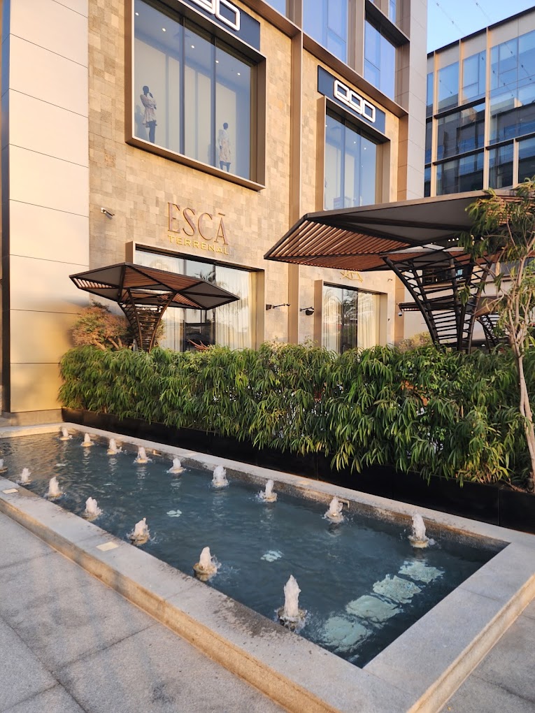 5A Mall New Cairo Equity