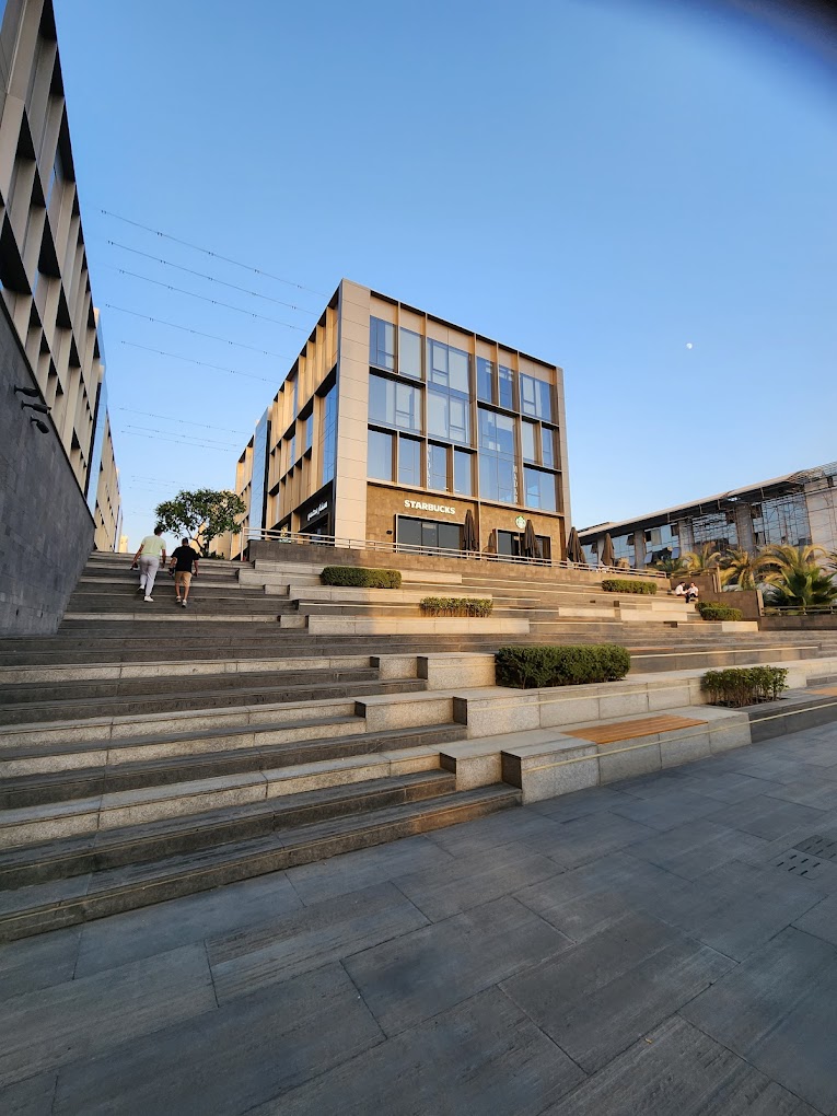 5A Mall New Cairo Equity