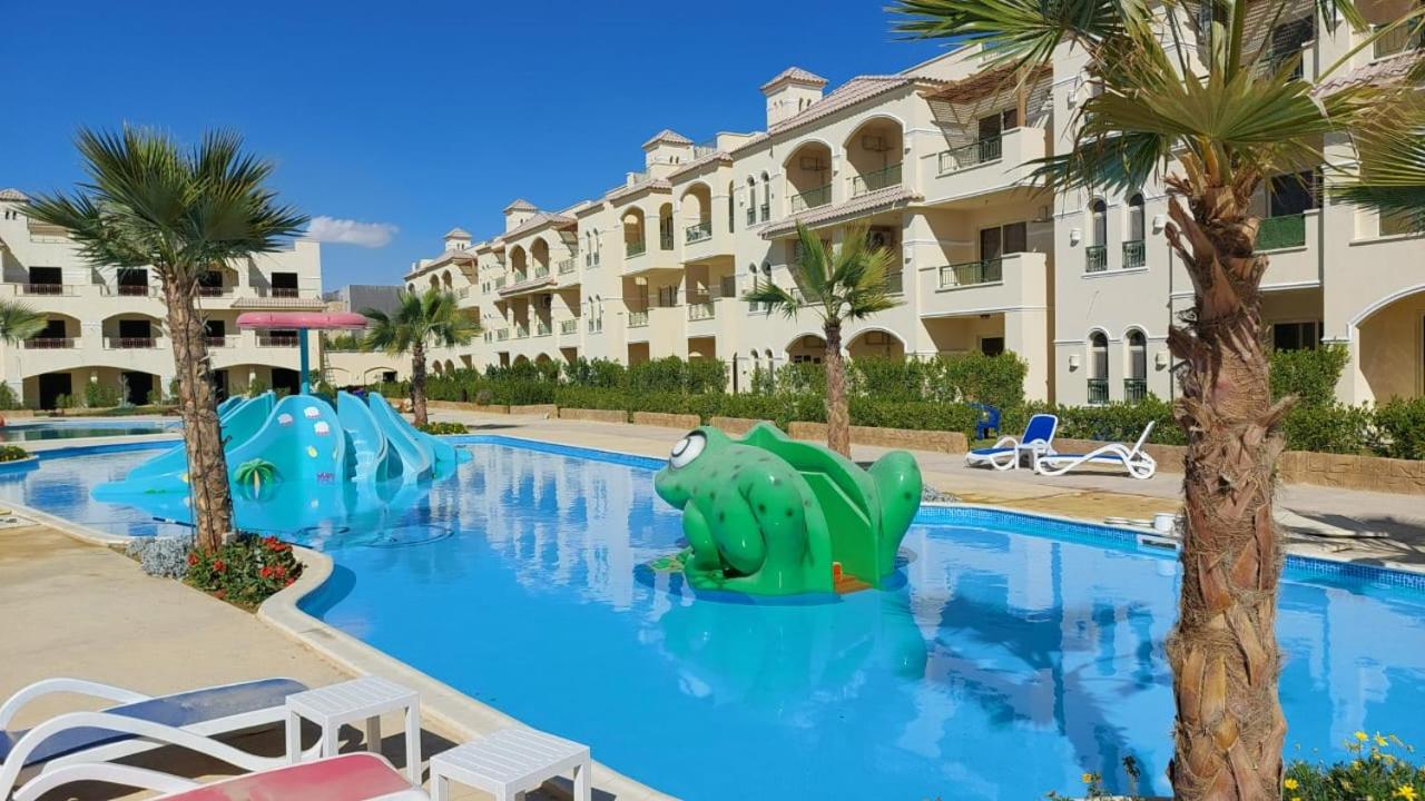 La Sirena Palm Beach Resort Ain Sokhna