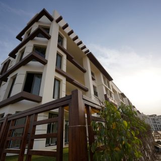 Nyoum Pyramids Compound Arab Developers