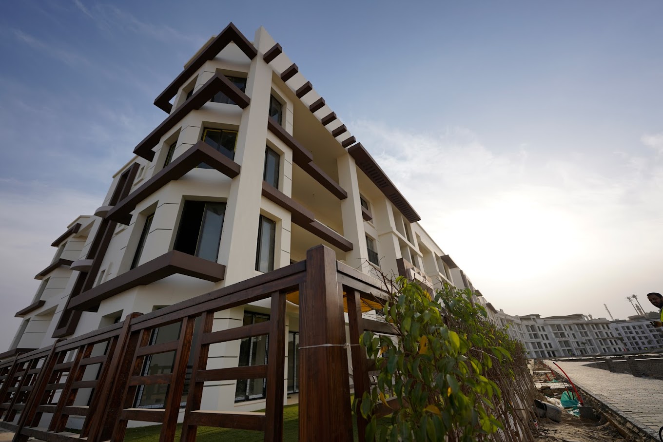 Nyoum Pyramids Compound Arab Developers