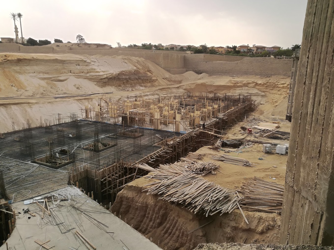 Nyoum Pyramids Compound Arab Developers
