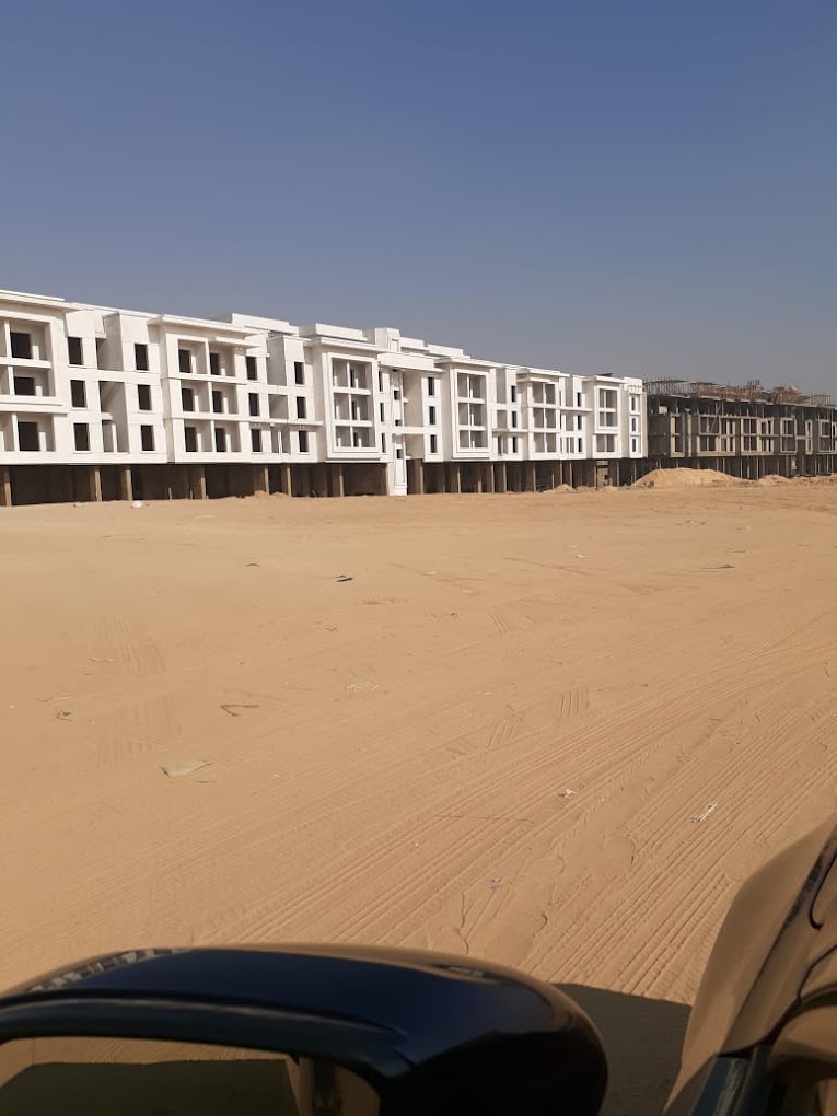 Nyoum Pyramids Compound Arab Developers
