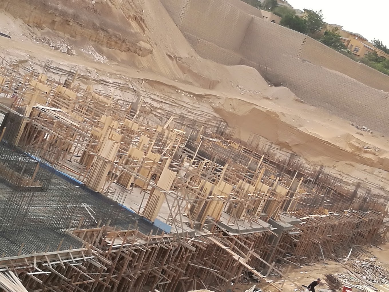 Nyoum Pyramids Compound Arab Developers