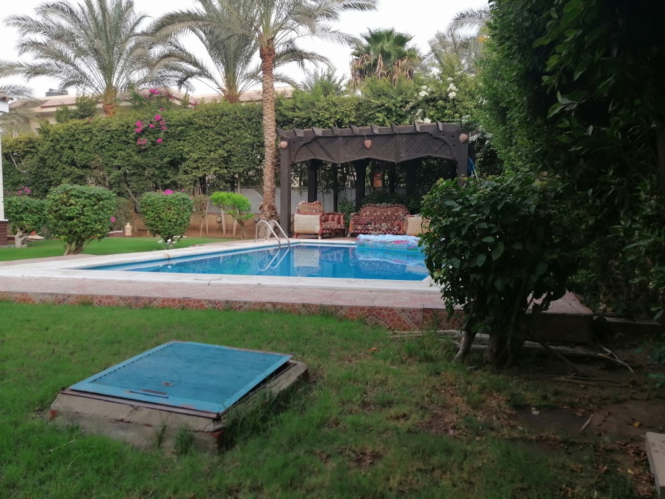 Nyoum Pyramids Compound Arab Developers