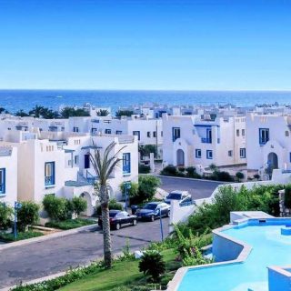 Paros Resort North Coast Mountain View