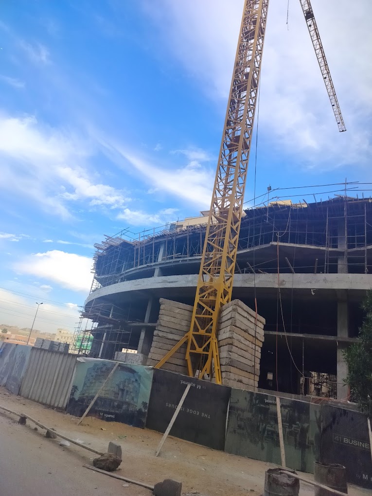 41 بيزنس ديستريكت القاهرة الجديدة ام سكوير للتطوير العقاري – 41 Business District New Cairo