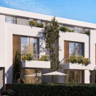 Lugar New Zayed Compound Gates Development