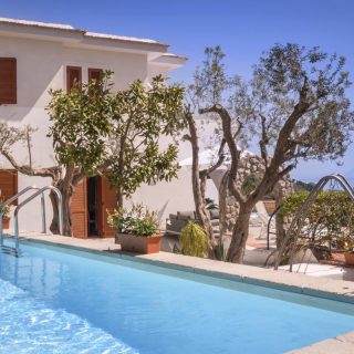 تعرف علي سعر شاليه بمساحة 135 متر في قرية سولاري