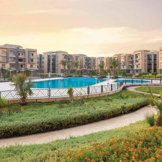 بسعر مغري فيلا 250م بمشروع مون ريزيدنس التجمع الخامس فيو رائع