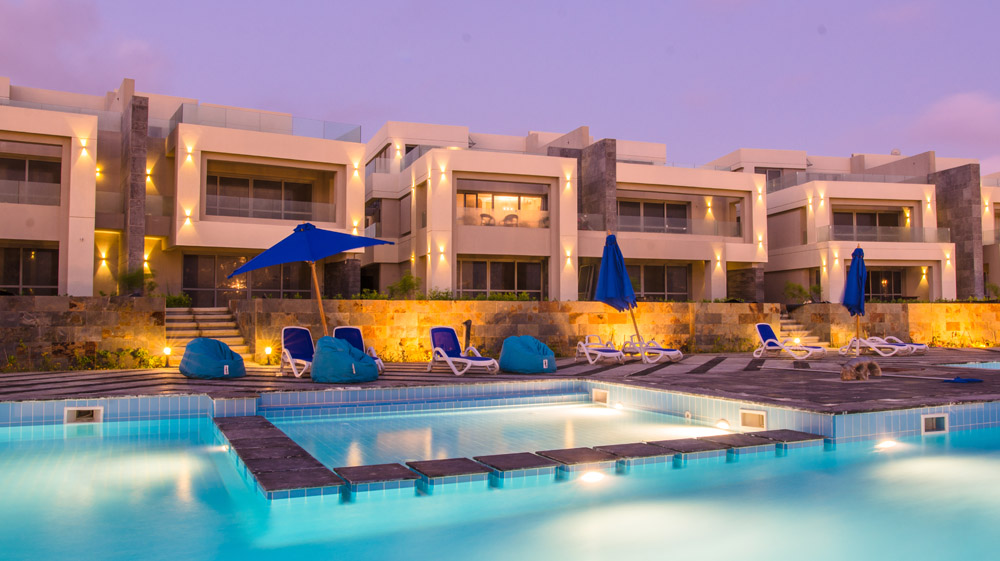 شاليه جاهزه للاستلام في مشروع لافيستا كاسكادا- تشطيب كامل خاص