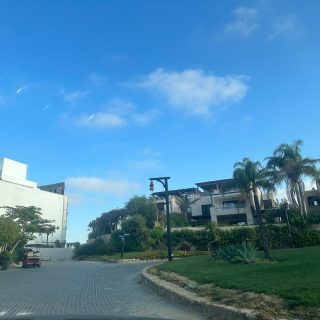 قرية هاسيندا ريد الساحل الشمالي بالم هيلز – Hacienda Red North Coast Village