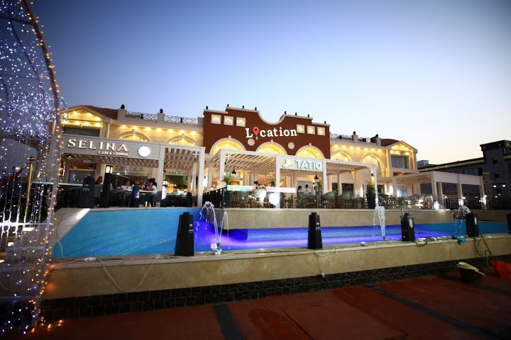 للبيع بالتقسيط مكتب 40 متر في مول ذا لوكيشن